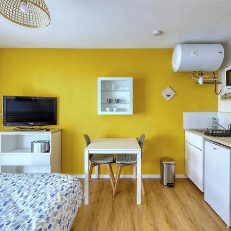Charmant Studio A 5 Minutes De La Mer A Pied Saint-Nazaire  Exterior foto