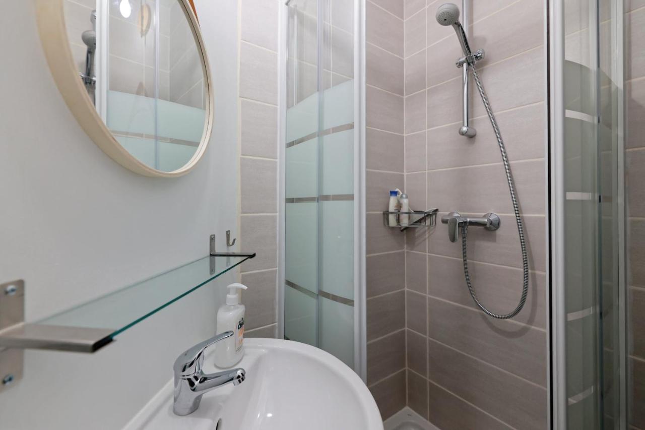 A 5 Minutes De La A Pied Apartment *